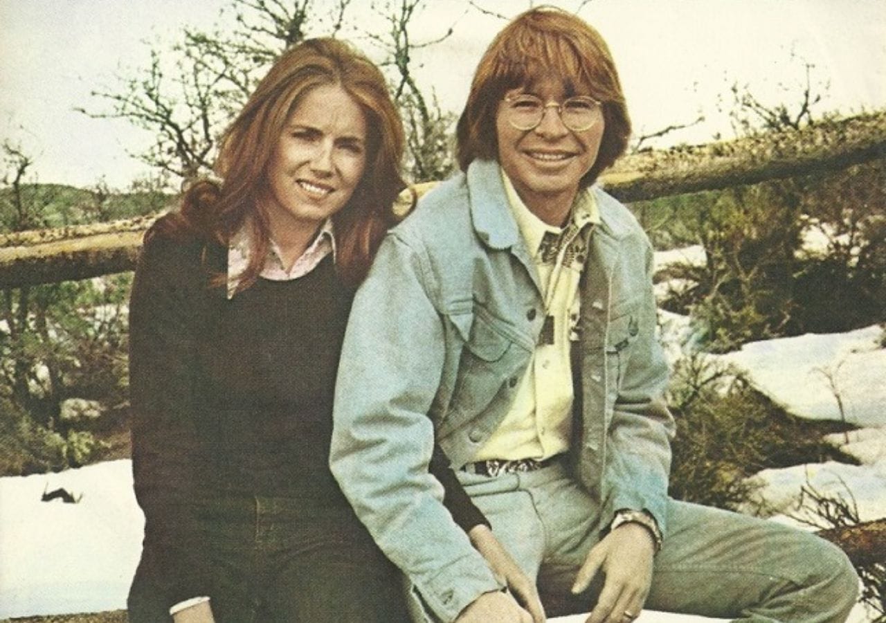 John Denver – “Annie’s Song” ( 1974 )